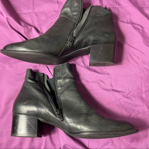 Paul Green Nelly Block Heel Booties - Picture 4 of 12